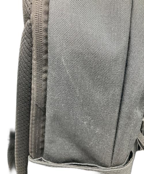 WHITEAGE（ホワイタージュ）WHITEAGE (ホワイタージュ) GEX Daypack M ブラック×グレーの古着・服飾アイテム