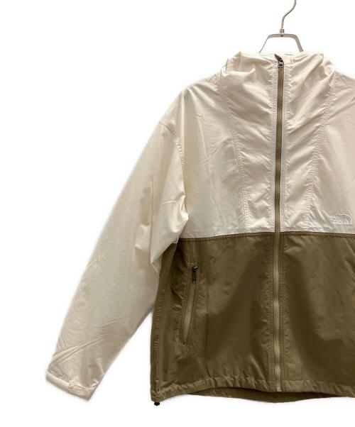 THE NORTH FACE（ザ ノース フェイス）THE NORTH FACE (ザ ノース フェイス) マウンテンパーカー ホワイト×カーキ サイズ:XL 未使用品の古着・服飾アイテム