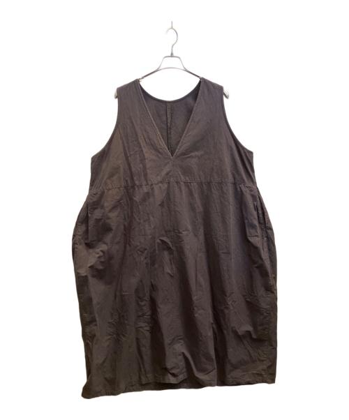 nest Robe（ネストローブ）nest Robe (ネストローブ) 超撥水バックVネックノースリーブワンピース チャコールグレー サイズ:フリーの古着・服飾アイテム