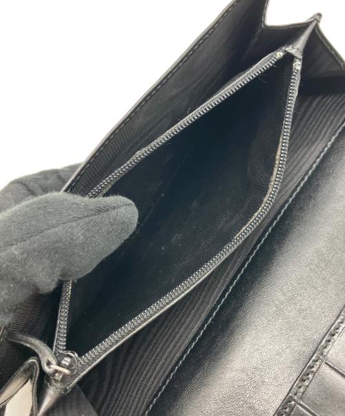 GUCCI（グッチ）GUCCI (グッチ) GGキャンパス二つ折り長財布 ブラックの古着・服飾アイテム