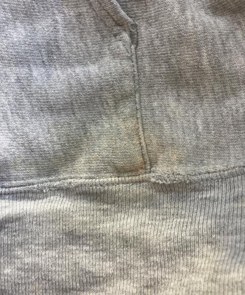 Champion REVERSE WEAVE（チャンピオン リバース ウィーブ）Champion REVERSE WEAVE (チャンピオン リバース ウィーブ) パーカー ライトグレー サイズ:XLの古着・服飾アイテム