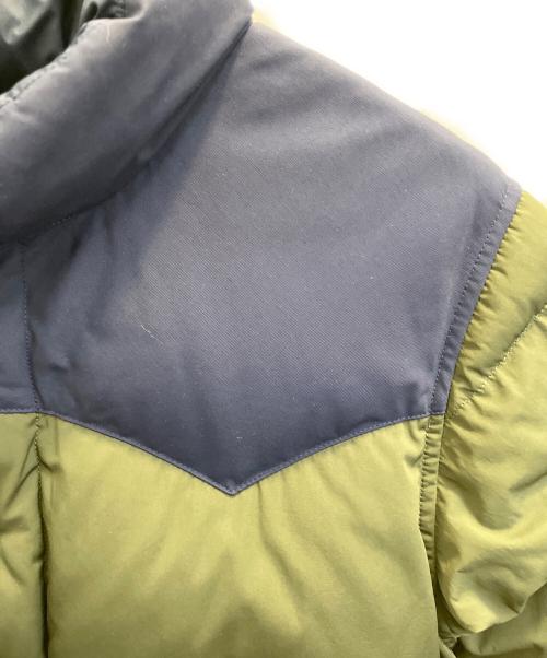Patagonia（パタゴニア）Patagonia (パタゴニア) ダウンジャケット ネイビー×グリーン サイズ:Ｓの古着・服飾アイテム