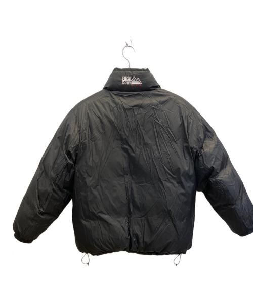 FIRST DOWN（ファーストダウン）FIRST DOWN (ファーストダウン) リバーシブルダウンジャケット ブラック サイズ:Мの古着・服飾アイテム