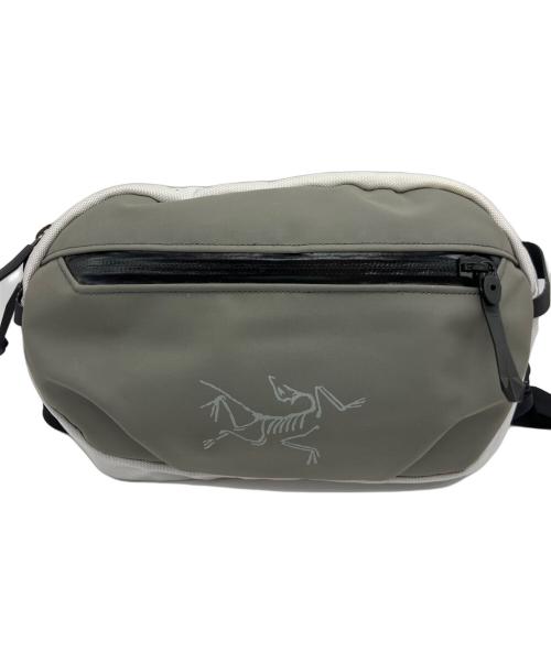 ARC'TERYX（アークテリクス）ARC'TERYX (アークテリクス) ARRO WAIST PACK グレー×ホワイトの古着・服飾アイテム
