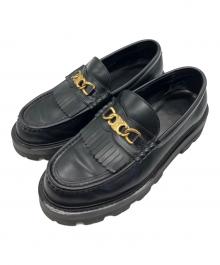 CELINE（セリーヌ）の古着「チェーン付きマーガレットローファー」｜ブラック