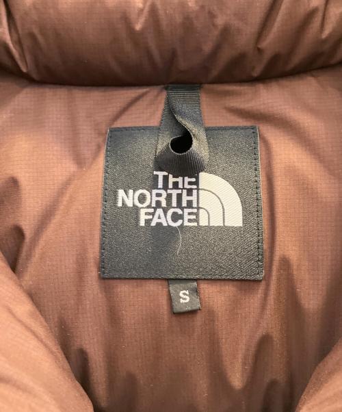 THE NORTH FACE（ザ ノース フェイス）THE NORTH FACE (ザ ノース フェイス) ダウンジャケット ブラウン サイズ:Ｓの古着・服飾アイテム