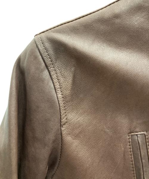 R.NEWBOLD（アールニューボールド）R.NEWBOLD (アールニューボールド) レザージャケット ブラウン サイズ:SIZE Mの古着・服飾アイテム