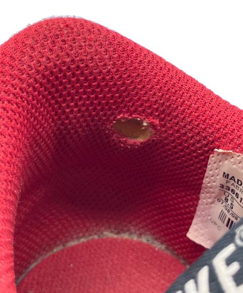 NIKE（ナイキ）NIKE (ナイキ) ローカットスニーカー レッド×ホワイト サイズ:26.5cmの古着・服飾アイテム