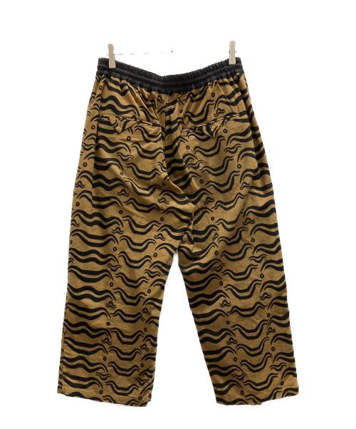 SASQUATCHfabrix.（サスクワッチファブリックス）SASQUATCHfabrix. (サスクワッチファブリックス) アニマル柄パンツ カーキ サイズ:Ｌの古着・服飾アイテム