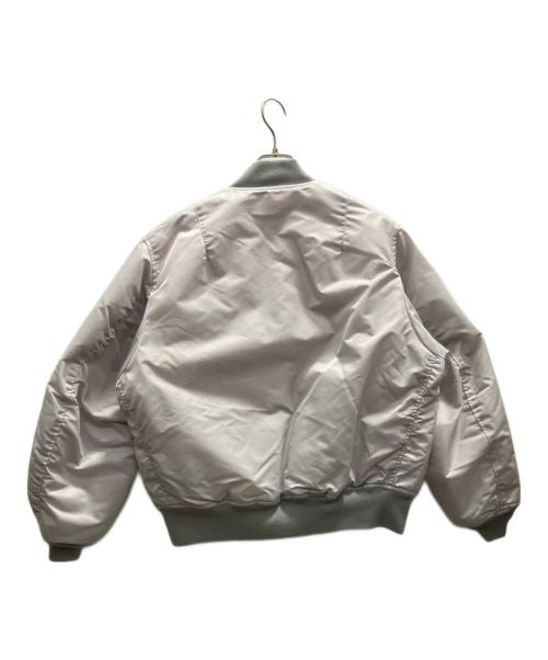 BEAMS（ビームス）BEAMS (ビームス) リラックスフィット THERMOLITE(R) MA-1 オフホワイト サイズ:Мの古着・服飾アイテム