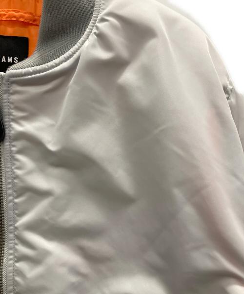 BEAMS（ビームス）BEAMS (ビームス) リラックスフィット THERMOLITE(R) MA-1 オフホワイト サイズ:Мの古着・服飾アイテム