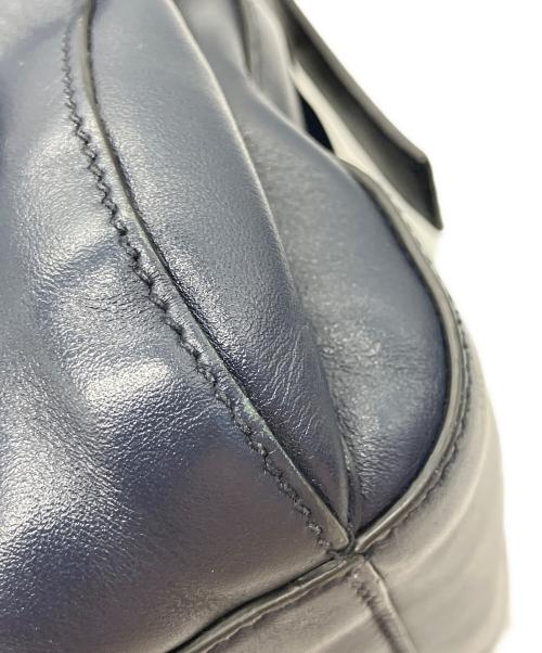 PRADA（プラダ）PRADA (プラダ) ダブルストラップ メッセンジャーバッグ ネイビーの古着・服飾アイテム