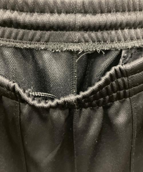 Needles（ニードルズ）Needles (ニードルズ) ヒザデルトラックパンツ ブラック×パープル サイズ:Мの古着・服飾アイテム