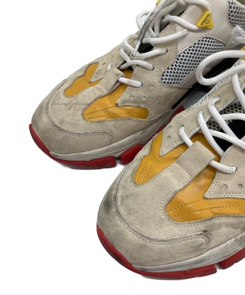 MONCLER（モンクレール）MONCLER (モンクレール) TERENCE SCARPA ベージュ サイズ:SIZE 26.5cmの古着・服飾アイテム