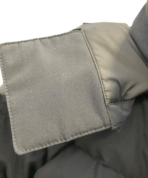 CANADA GOOSE（カナダグース）CANADA GOOSE (カナダグース) WYNDHAM PARKA ネイビー サイズ:Ｌの古着・服飾アイテム
