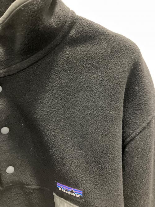Patagonia（パタゴニア）Patagonia (パタゴニア) スナップTフリースジャケット ブラック サイズ:Ｌの古着・服飾アイテム