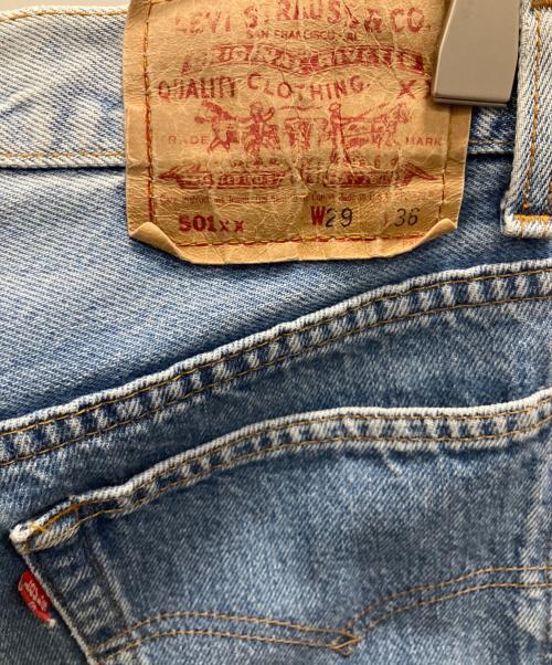 LEVI'S（リーバイス）LEVI'S (リーバイス) デニムパンツ スカイブルー サイズ:W29×L36の古着・服飾アイテム