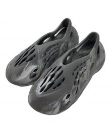 adidas（アディダス）の古着「YZY FOAM RNR」｜グレー