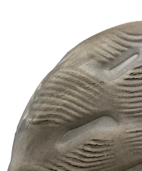 adidas（アディダス）adidas (アディダス) YZY FOAM RNR グレー サイズ:26cmの古着・服飾アイテム