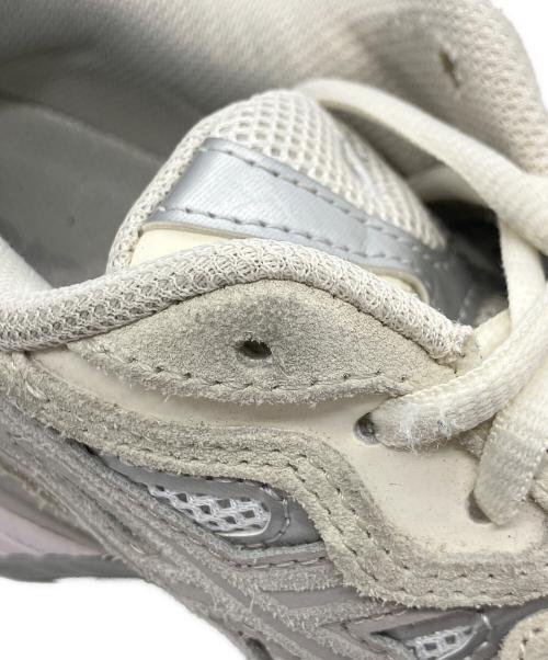 asics（アシックス）asics (アシックス) GEL-NYC CREAM/OYSTER GREY アイボリー サイズ:SIZE 25.5cmの古着・服飾アイテム