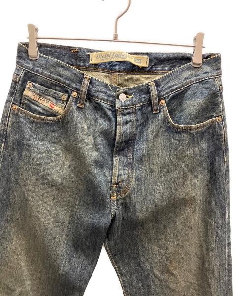 DIESEL（ディーゼル）DIESEL (ディーゼル) デニムパンツ インディゴ サイズ:W33の古着・服飾アイテム