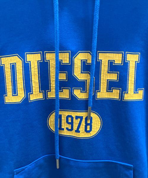 DIESEL（ディーゼル）DIESEL (ディーゼル) プルオーバーパーカー ブルー サイズ:Ｌの古着・服飾アイテム