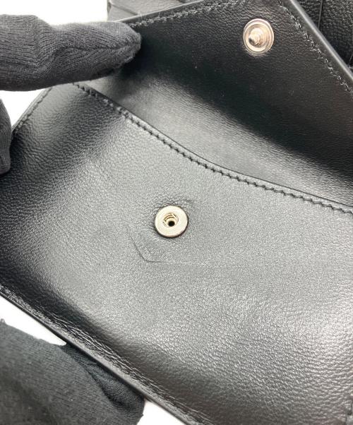 GIVENCHY（ジバンシィ）GIVENCHY (ジバンシィ) G-CUT MEDIUM WALLET2つ折り財布 ブラックの古着・服飾アイテム