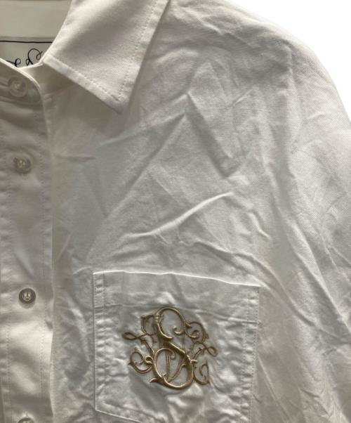 SEVEN TEN by MIHO KAWAHITO（セブン テン バイ ミホ カワヒト）SEVEN TEN by MIHO KAWAHITO (セブン テン バイ ミホ カワヒト) 長袖シャツ ホワイト サイズ:Ｓの古着・服飾アイテム