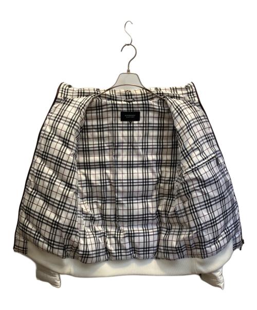 BURBERRY BLACK LABEL（バーバリーブラックレーベル）BURBERRY BLACK LABEL (バーバリーブラックレーベル) ダウンジャケット ホワイト サイズ:Ｌの古着・服飾アイテム