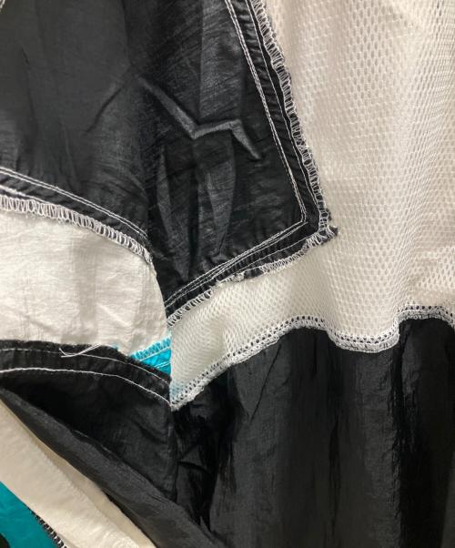 NIKE（ナイキ）NIKE (ナイキ) ナイロンジャケット マルチカラー サイズ:XLの古着・服飾アイテム