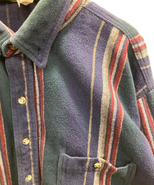 OSH KOSH（オシュコシュ）OSH KOSH (オシュコシュ) 長袖シャツ ネイビー サイズ:不明（破れで読めず）の古着・服飾アイテム