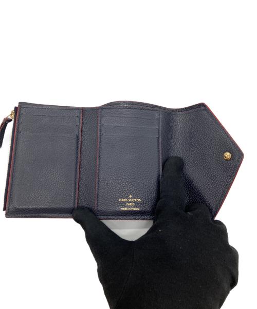 LOUIS VUITTON（ルイ ヴィトン）LOUIS VUITTON (ルイ ヴィトン) モノグラムアンプラント　マリーヌルージュ ポルトフォイユヴィクトリーヌ ネイビーの古着・服飾アイテム