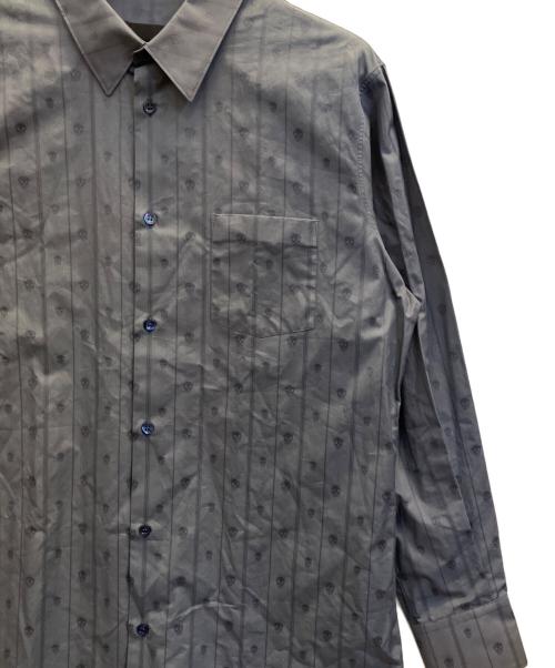 ALEXANDER McQUEEN（アレキサンダーマックイーン）ALEXANDER McQUEEN (アレキサンダーマックイーン) 長袖シャツ グレー サイズ:SIZE 52の古着・服飾アイテム
