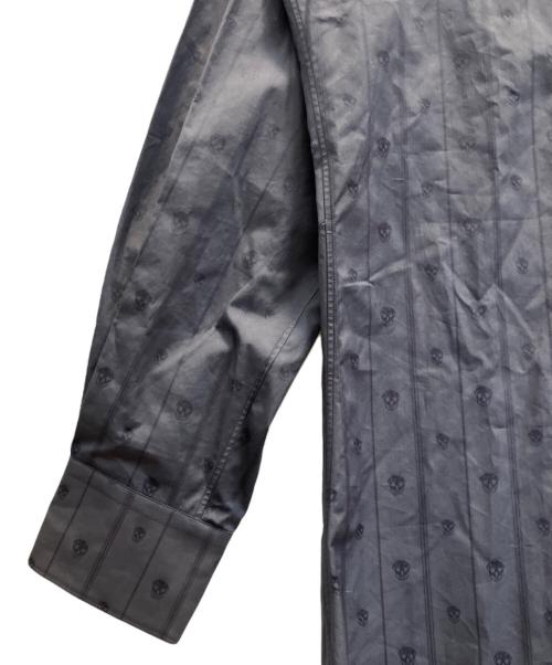 ALEXANDER McQUEEN（アレキサンダーマックイーン）ALEXANDER McQUEEN (アレキサンダーマックイーン) 長袖シャツ グレー サイズ:SIZE 52の古着・服飾アイテム