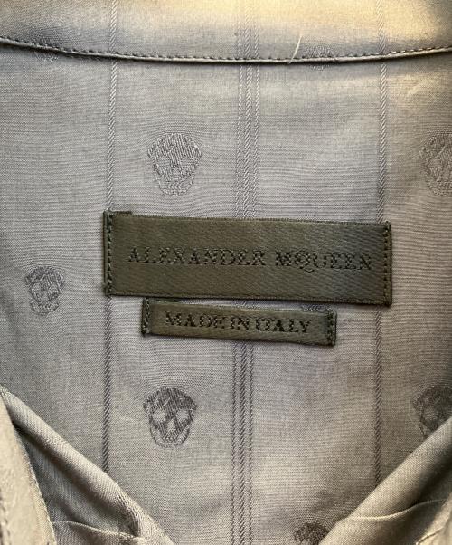 ALEXANDER McQUEEN（アレキサンダーマックイーン）ALEXANDER McQUEEN (アレキサンダーマックイーン) 長袖シャツ グレー サイズ:SIZE 52の古着・服飾アイテム