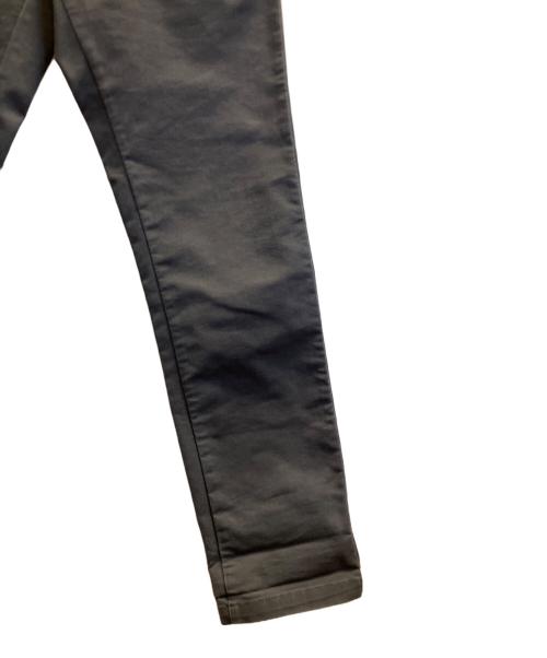 Carhartt WIP（カーハート ワーク イン プログレス）Carhartt WIP (カーハート ワーク イン プログレス) パンツ グレー サイズ:W32 L32の古着・服飾アイテム