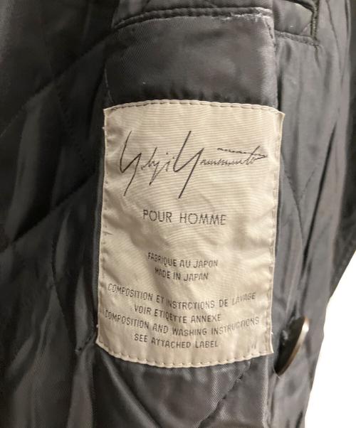 Yohji Yamamoto pour homme（ヨウジヤマモト プールオム）Yohji Yamamoto pour homme (ヨウジヤマモト プールオム) 袖切替キルティングコート ブラック サイズ:Мの古着・服飾アイテム