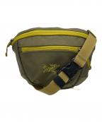 ARC'TERYXアークテリクス）の古着「ショルダーバッグ　Arro 8」｜カーキ