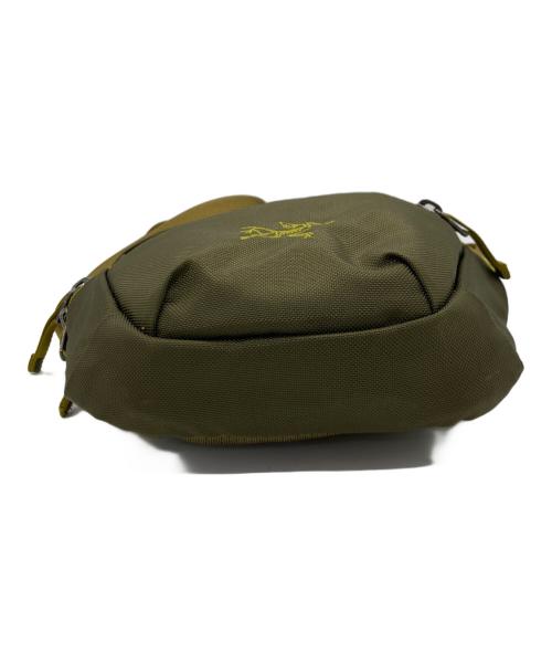 ARC'TERYX（アークテリクス）ARC'TERYX (アークテリクス) ショルダーバッグ　Arro 8 カーキの古着・服飾アイテム