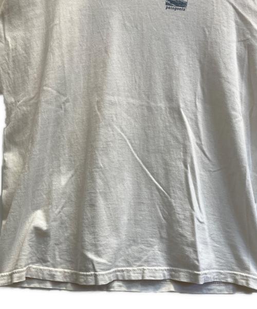Patagonia（パタゴニア）Patagonia (パタゴニア) Beneficial T's ホワイト サイズ:Мの古着・服飾アイテム