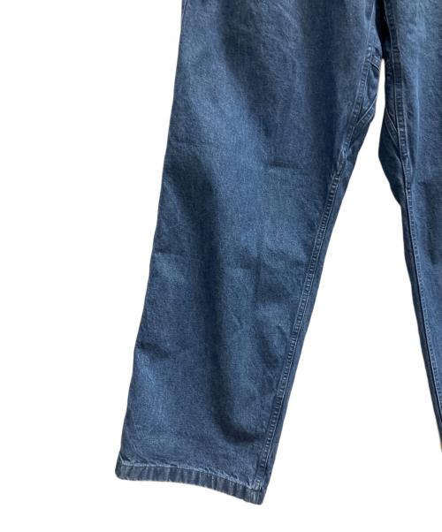 GRAMICCI（グラミチ）GRAMICCI (グラミチ) デニムパンツストレートフィット ブルー サイズ:Ｌ 未使用品の古着・服飾アイテム