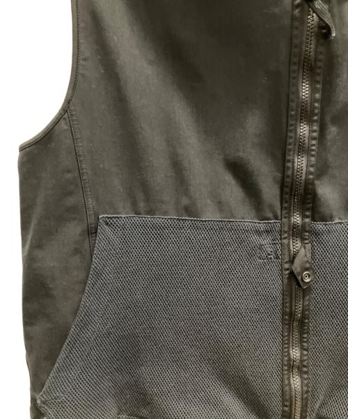 STONE ISLAND（ストーンアイランド）STONE ISLAND (ストーンアイランド) ナイロンベスト ブラック サイズ:3XLの古着・服飾アイテム