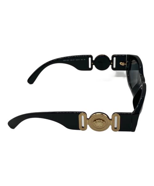 VERSACE（ヴェルサーチェ）VERSACE (ヴェルサーチェ) メデューサビギーサングラス ブラック サイズ:53□18の古着・服飾アイテム