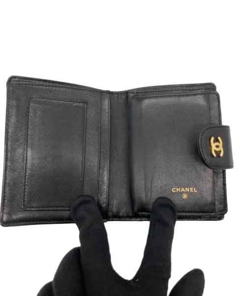 CHANEL（シャネル）CHANEL (シャネル) がま口2つ折り財布 ブラックの古着・服飾アイテム