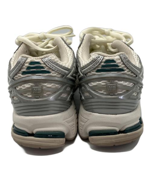 NEW BALANCE（ニューバランス）NEW BALANCE (ニューバランス) ローカットスニーカー ホワイト サイズ:SIZE 24cmの古着・服飾アイテム