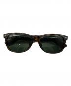 RAY-BANレイバン）の古着「WAYFARERサングラス」