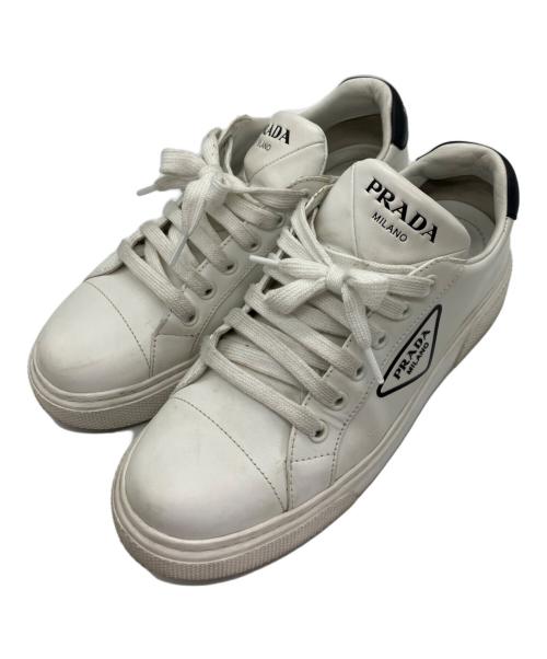 PRADA（プラダ）PRADA (プラダ) ローカットスニーカー ホワイト サイズ:36.5の古着・服飾アイテム