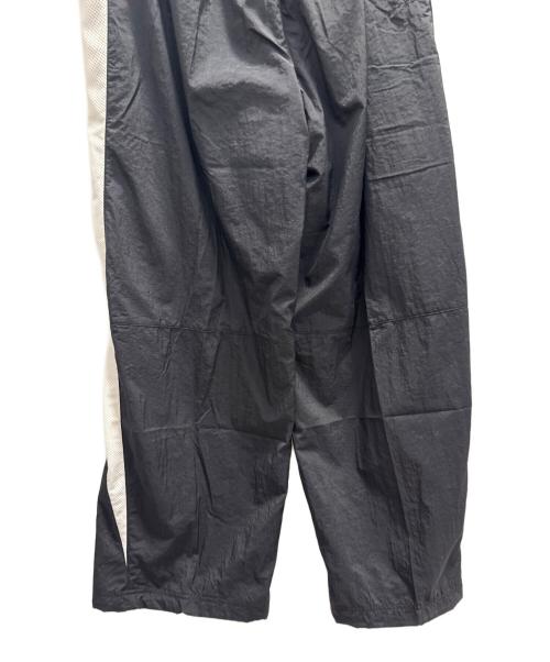 NIKE（ナイキ）NIKE (ナイキ) 裏メッシュエアウーブンパンツ ブラック サイズ:М 未使用品の古着・服飾アイテム