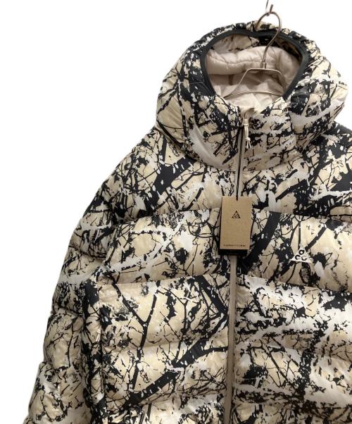 NIKE ACG（ナイキエーシージー）NIKE ACG (ナイキエーシージー) LUNAR LAKE JKT ベージュ サイズ:XL 未使用品の古着・服飾アイテム