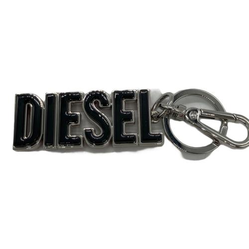 DIESEL（ディーゼル）DIESEL (ディーゼル) 3D DSL キーリング ロゴキーホルダーの古着・服飾アイテム